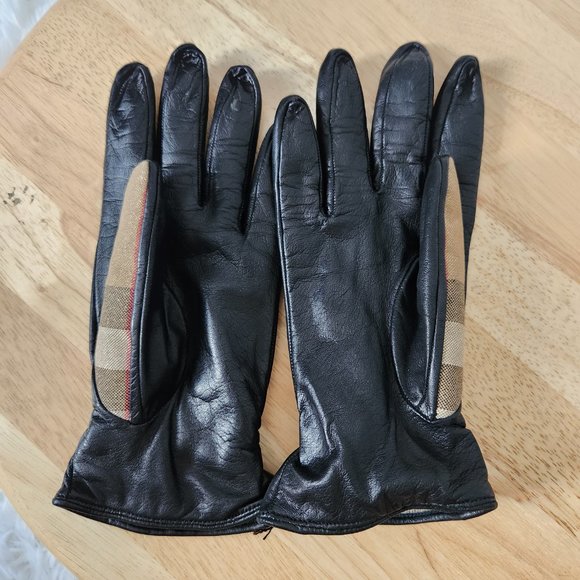 Burberry Tan and Black Checkered Gloves - Picture 4 of 7